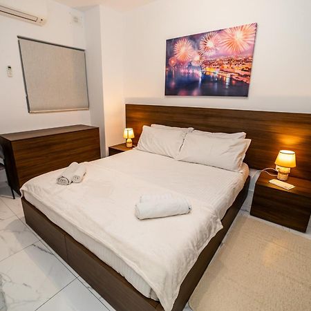 סיינט פול ביי Sea Breeze, Spacious 2-Bedroom Lux Seaside Apartments מראה חיצוני תמונה