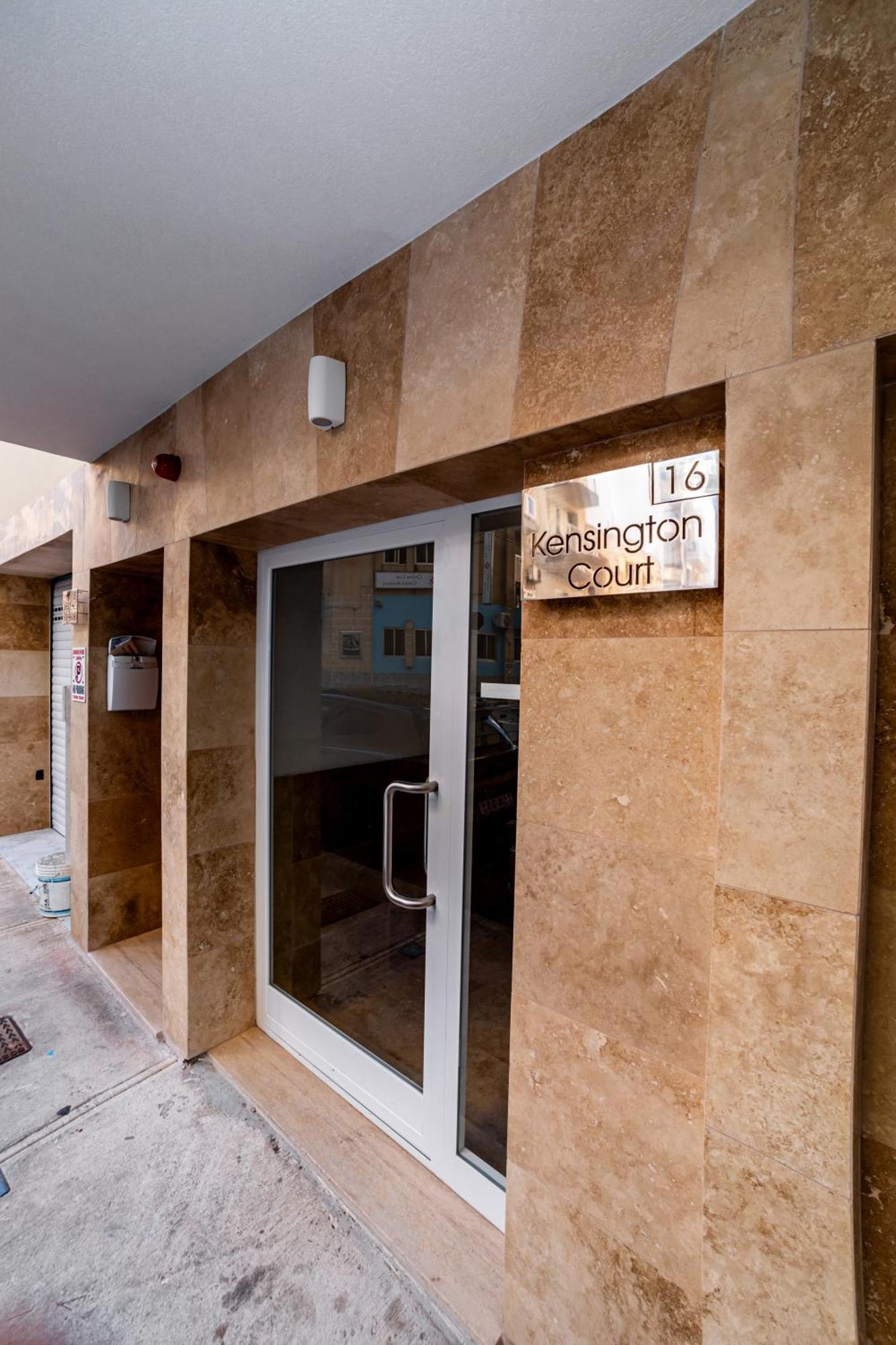 סיינט פול ביי Sea Breeze, Spacious 2-Bedroom Lux Seaside Apartments מראה חיצוני תמונה