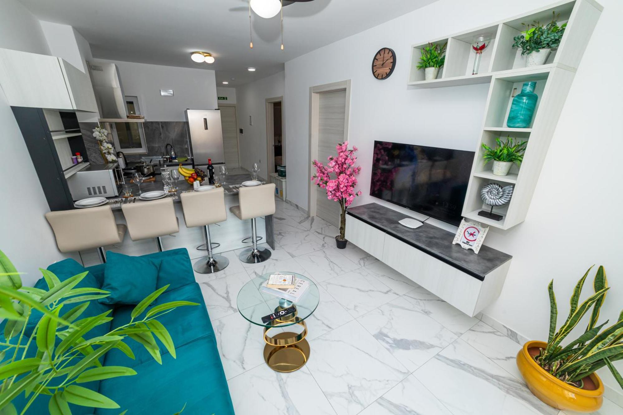סיינט פול ביי Sea Breeze, Spacious 2-Bedroom Lux Seaside Apartments מראה חיצוני תמונה