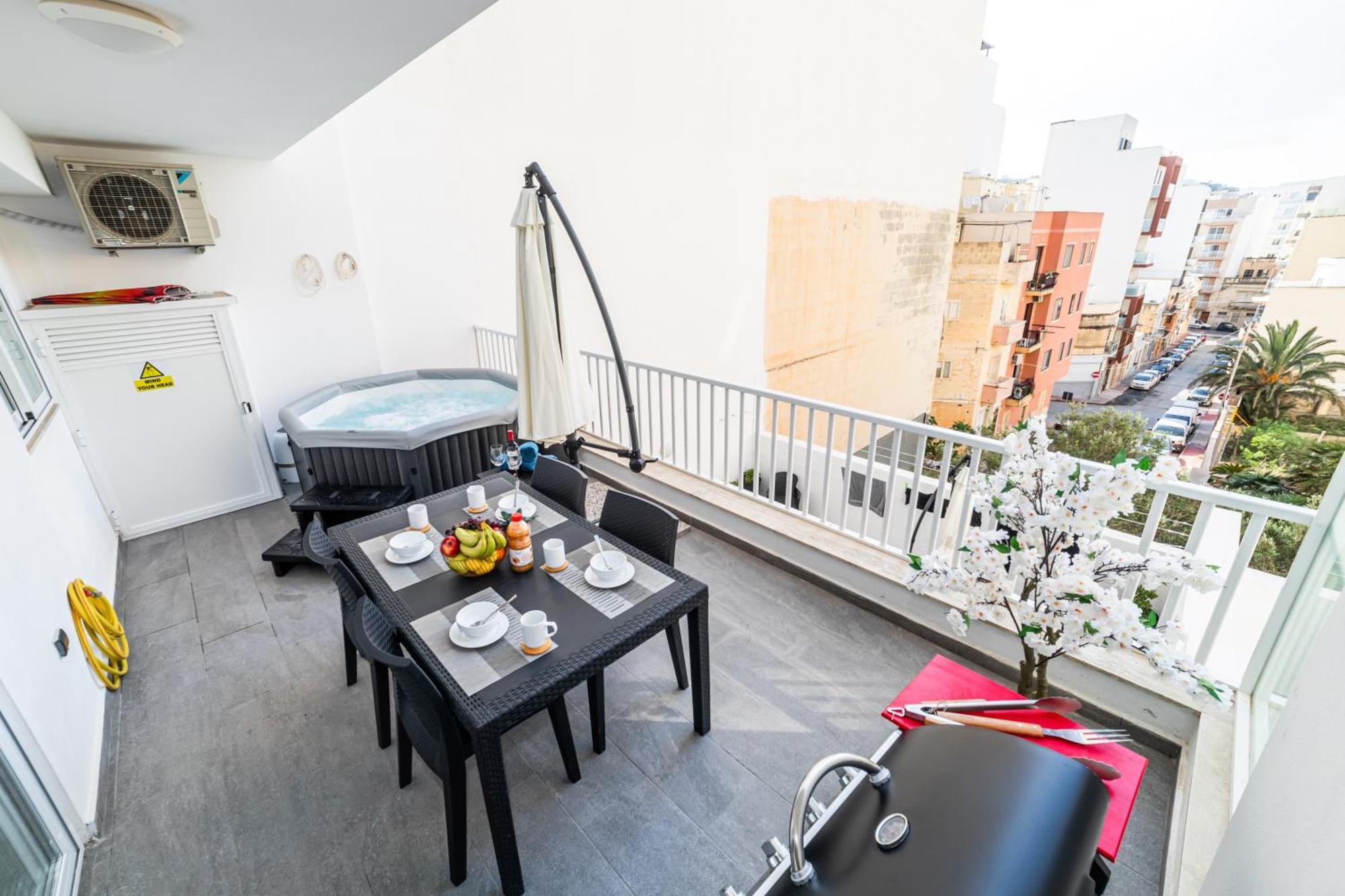סיינט פול ביי Sea Breeze, Spacious 2-Bedroom Lux Seaside Apartments מראה חיצוני תמונה